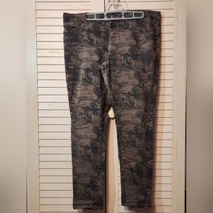 Olive Green Casual PantsDenimFlex™ color jegging in camo print